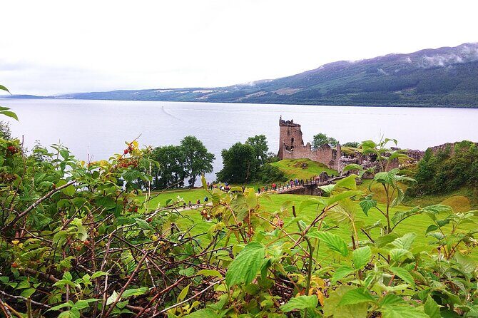 2 Days on the Loch Ness Canal of Caledonia and the Highlands - Two days from Edinburgh that focus on canals, lochs, and castle stops