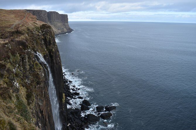 Edinburgh: Isle of Skye, Highlands and Loch Ness 3-Day Tour - Guides and small-group size: why it feels personal even when the stops are short
